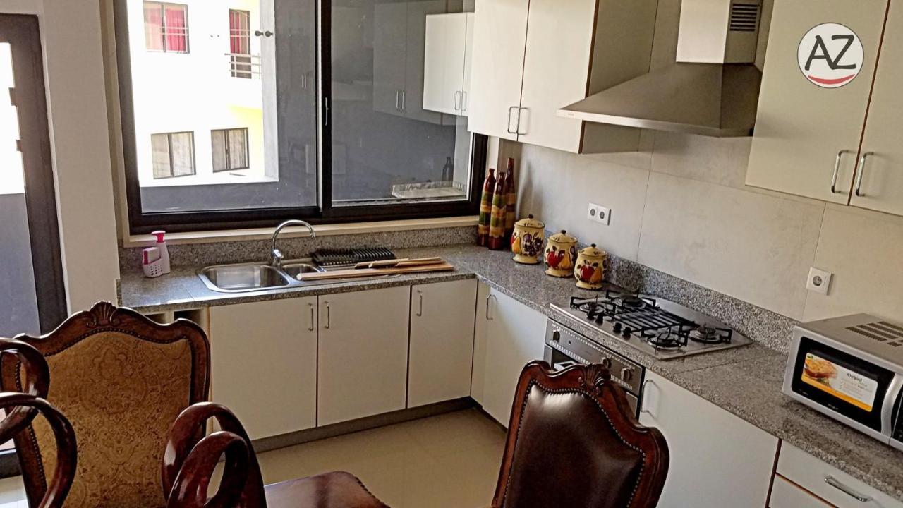 Your Home Away From Home Praia Exteriör bild