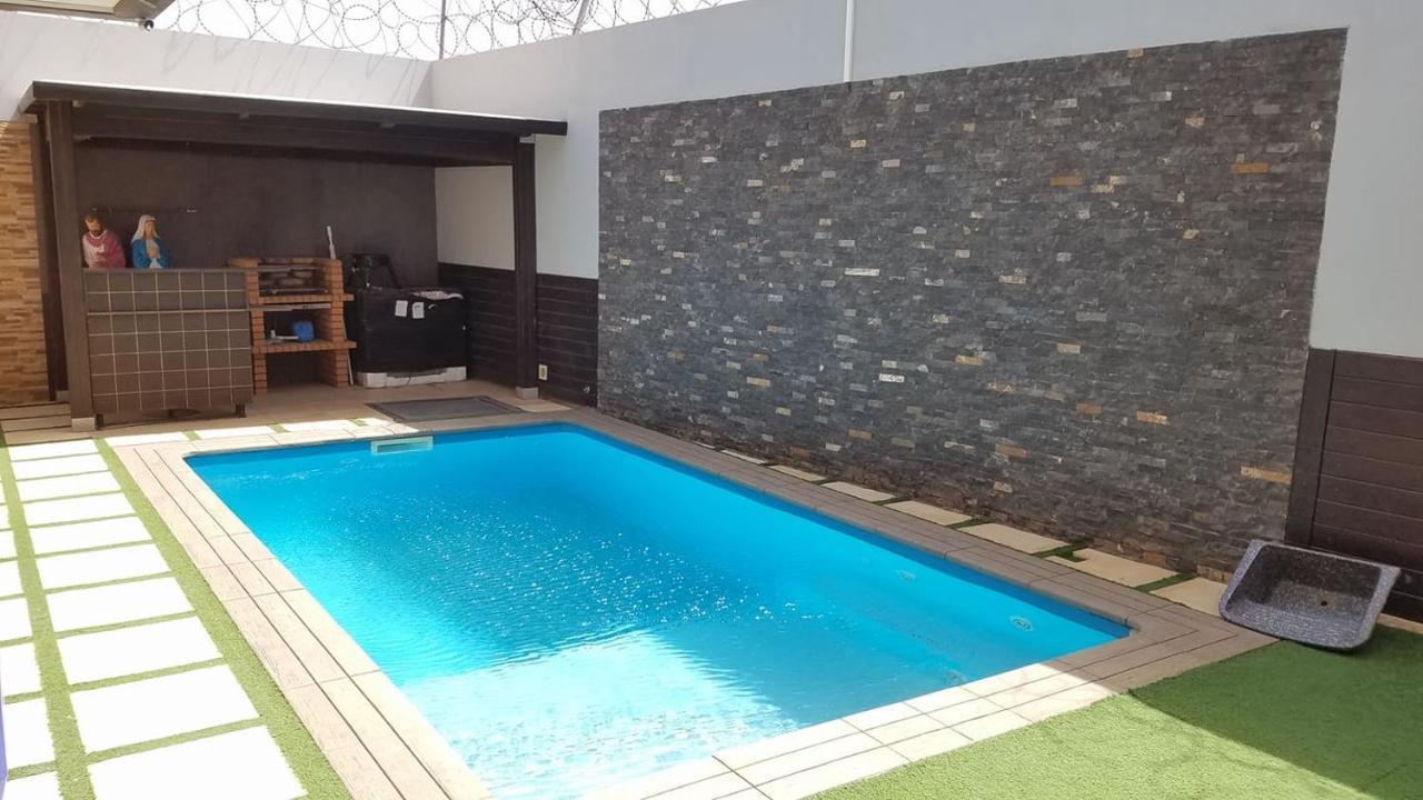 Your Home Away From Home Praia Exteriör bild